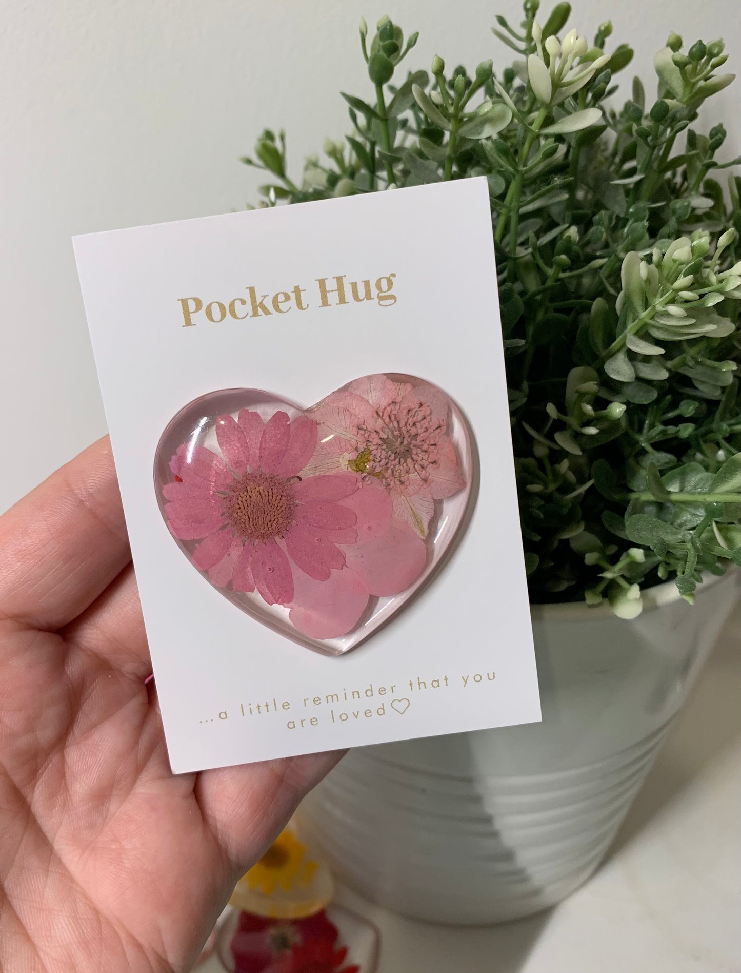 Pocket Hug / Heart (Real Flowers with a Range of Colours Available)